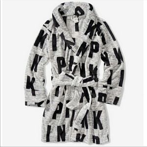 PINK VICTORIA SECRETS ROBE! SIZE XS/S